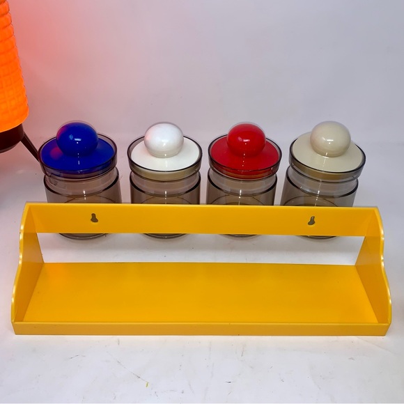 v i n t a g e :: Bright Midcentury 4 Jar Set Shelf Storage Apothecary Kitchen - Picture 7 of 14